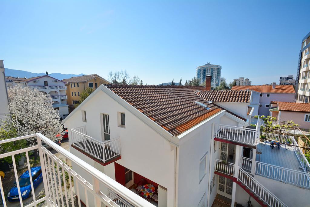 Guesthouse Mb Knezevic بودفا المظهر الخارجي الصورة
