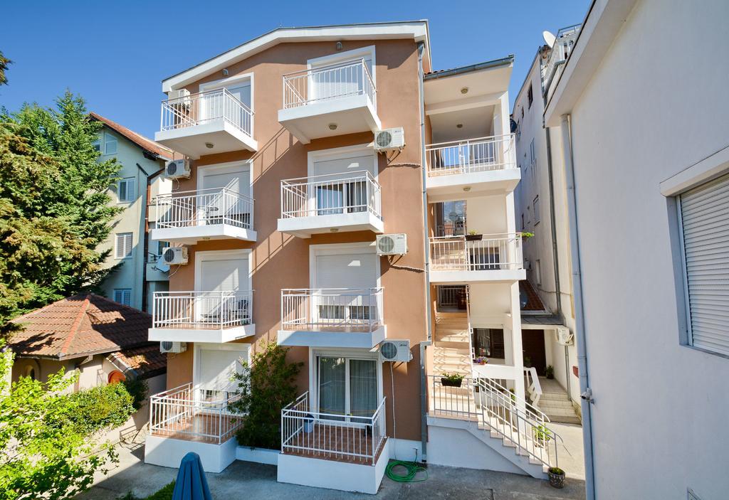 Guesthouse Mb Knezevic بودفا المظهر الخارجي الصورة