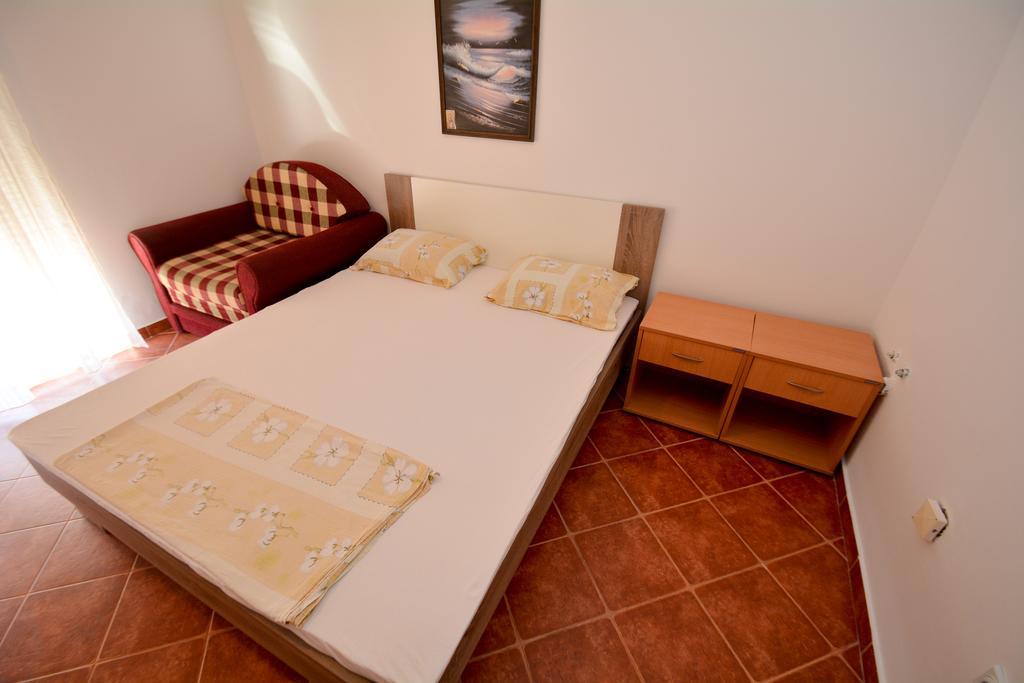 Guesthouse Mb Knezevic بودفا المظهر الخارجي الصورة