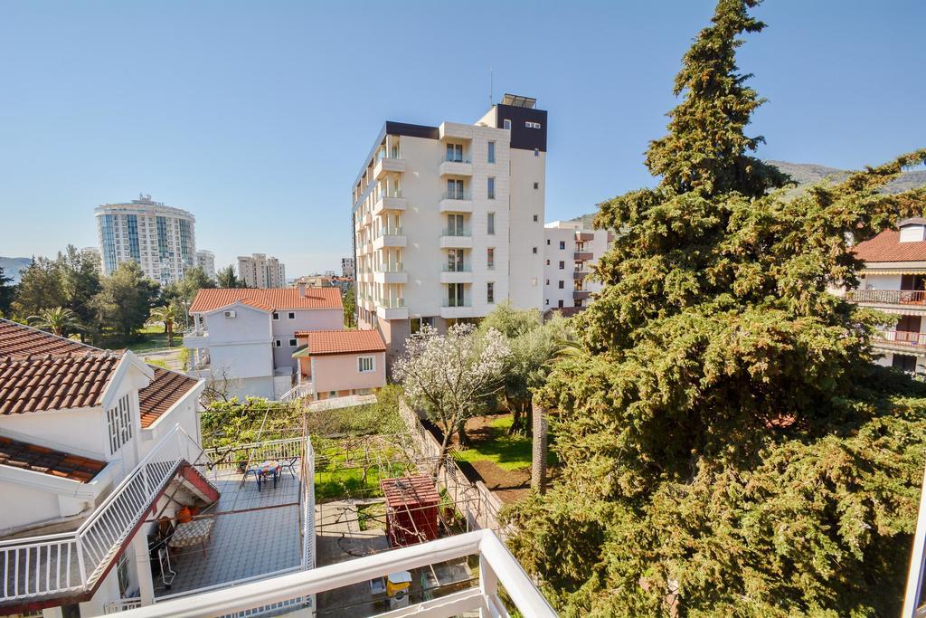 Guesthouse Mb Knezevic بودفا المظهر الخارجي الصورة