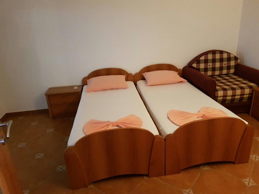 Guesthouse Mb Knezevic بودفا المظهر الخارجي الصورة